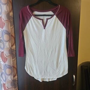 Arizona Jean Company Maroon and White Long Sleeve Tee